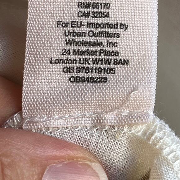 Free People Summer In Tulum Tunic Top White Floral Linen Blend Size XS - Picture 9 of 9